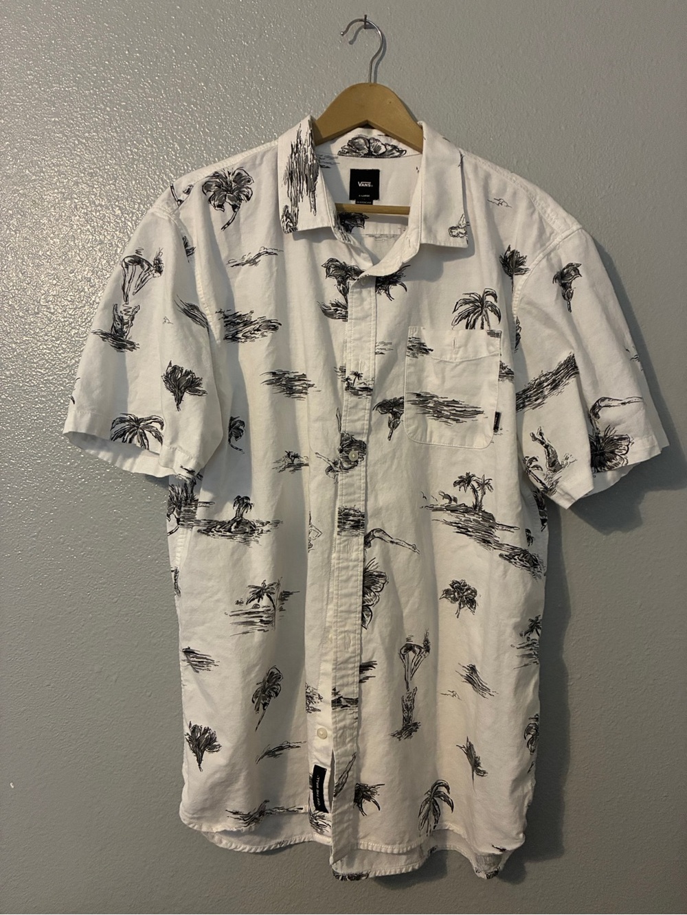 Vans White Short-Sleeve Button-Up with Black Island Print